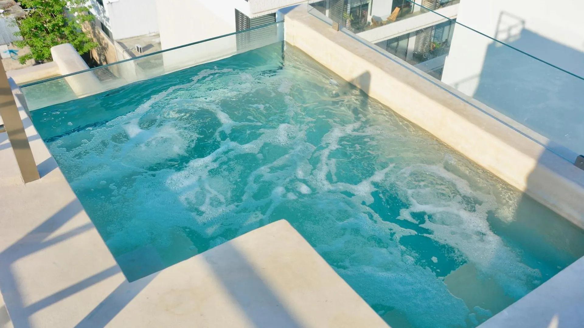 Stylish Ocean-View Studio - Steps From 5Th Avenue Плая-дель-Кармен Апартаменты