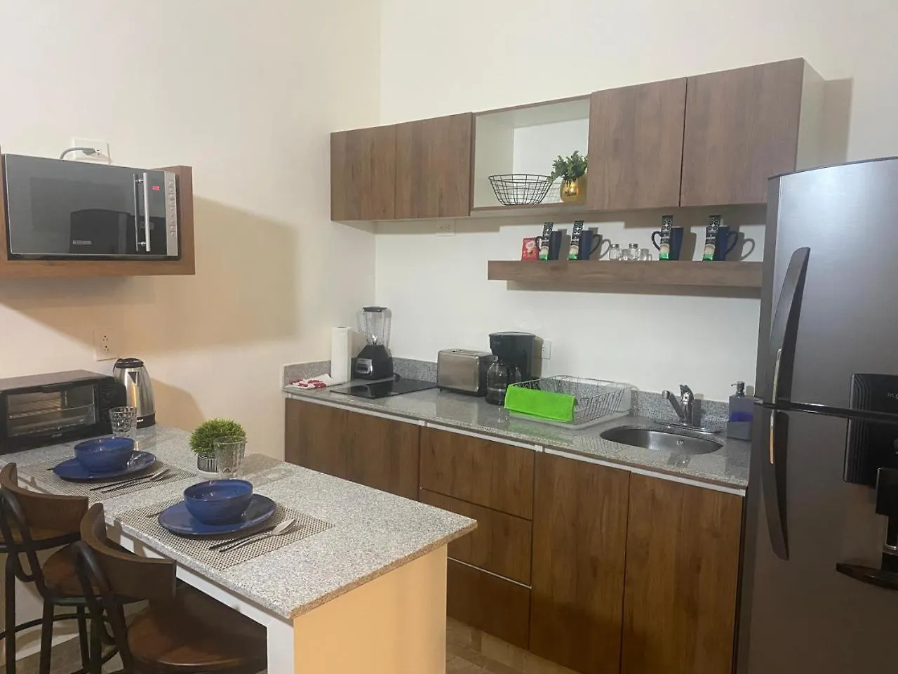 Stylish Ocean-View Studio - Steps From 5Th Avenue Playa del Carmen Apartment